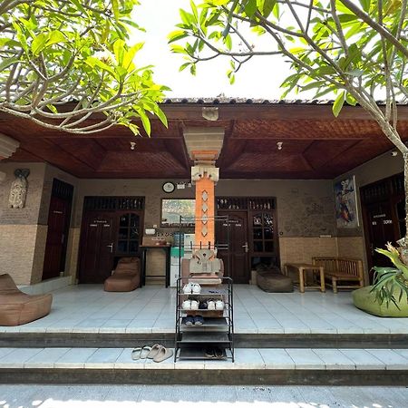 Padi-Padi Hostel & Bar Ubud  Luaran gambar