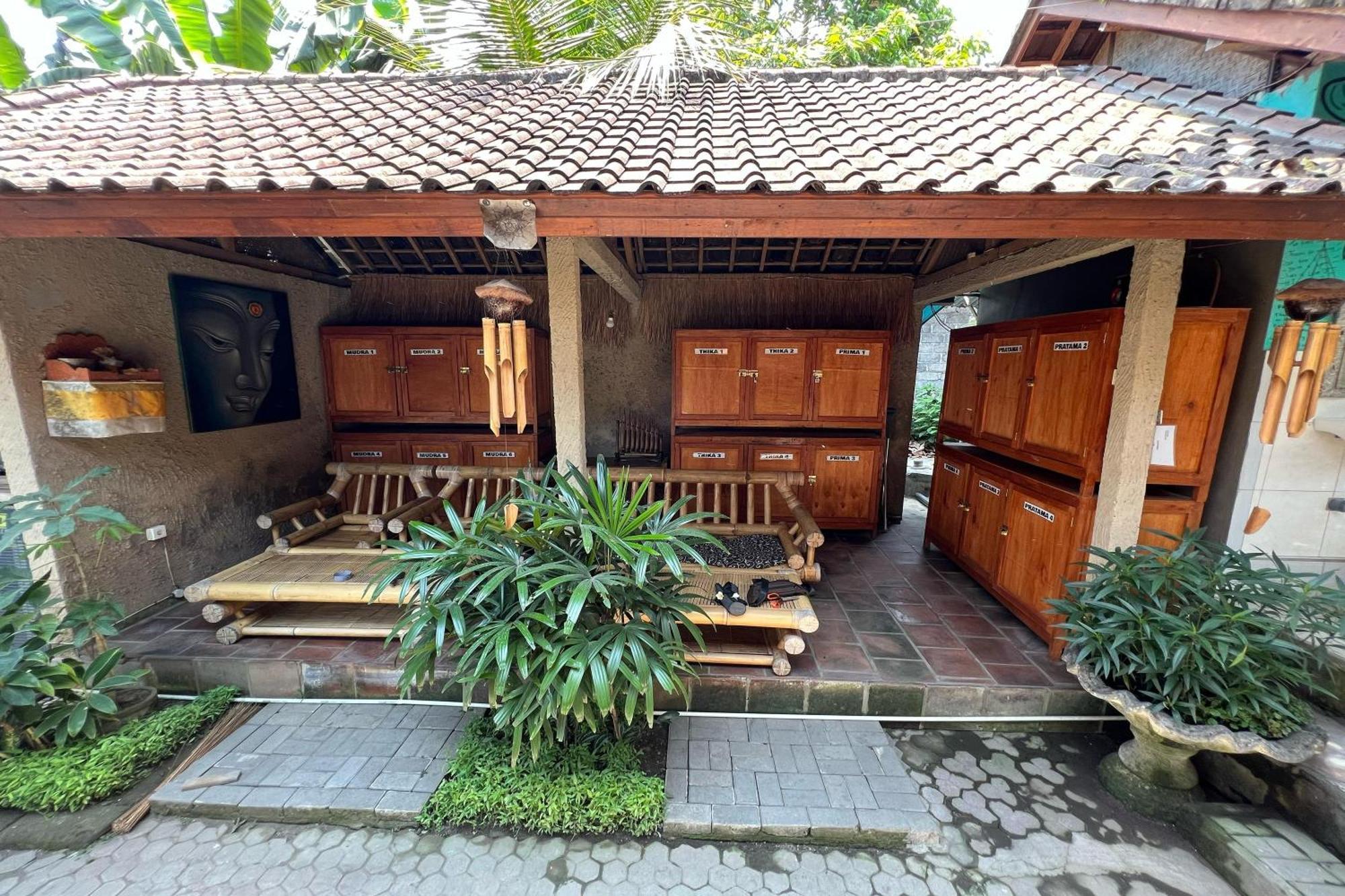 Padi-Padi Hostel & Bar Ubud  Luaran gambar